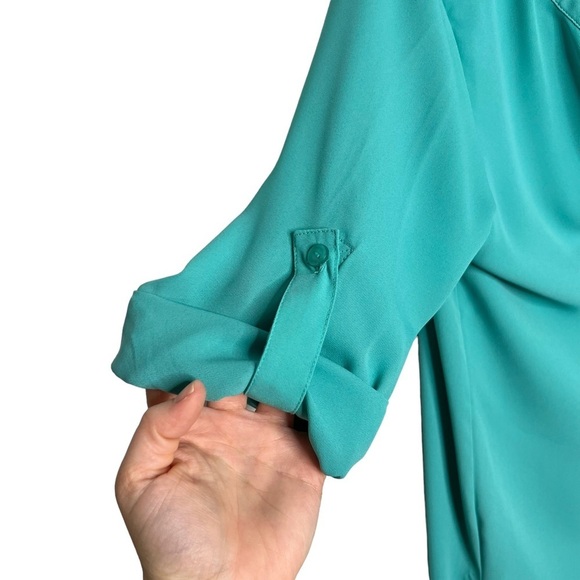 The Limited Teal Asymmetrical Hem Roll Tab Sleeve Blouse - Picture 13 of 15